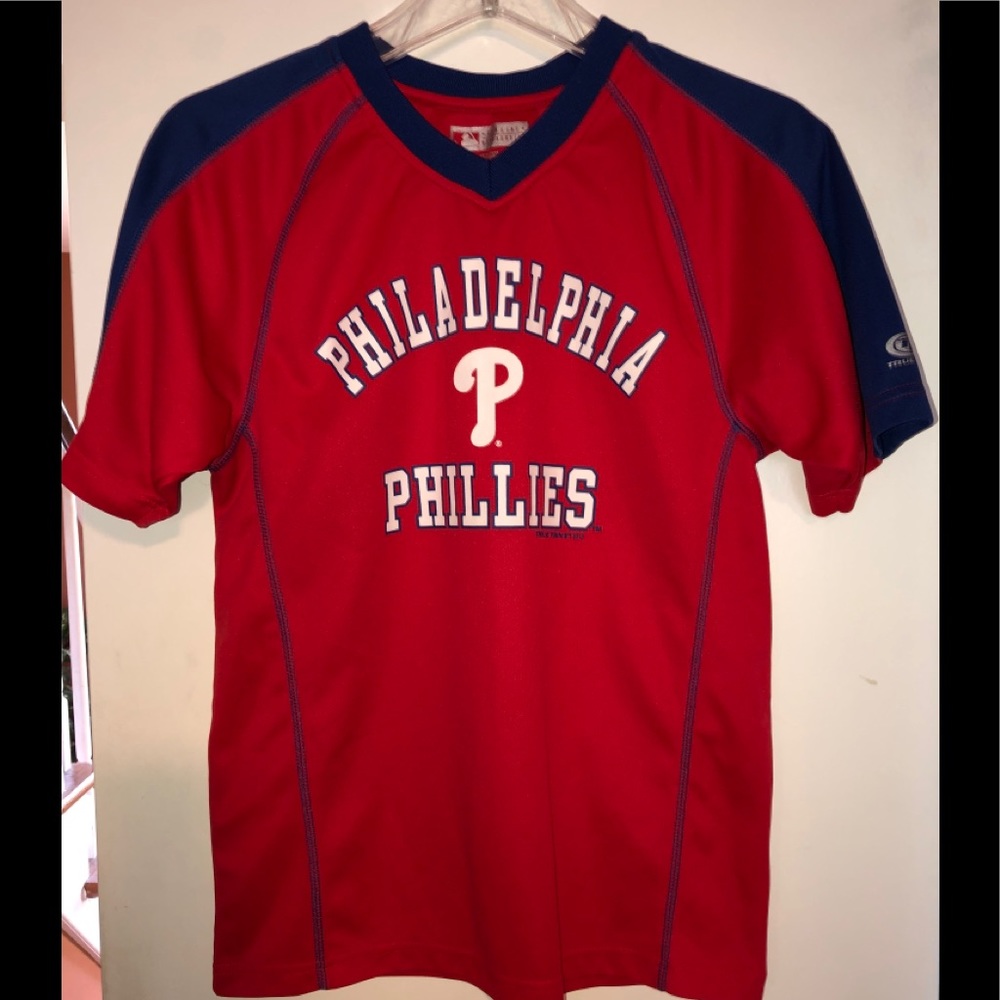 Phillies shirt - M